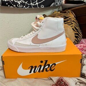 Nike blazers